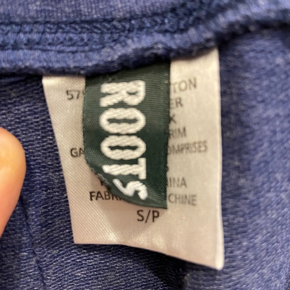 2/$25 ROOTS Comfy Capri Sweatpants Blue Size Small GUC - Picture 6 of 6